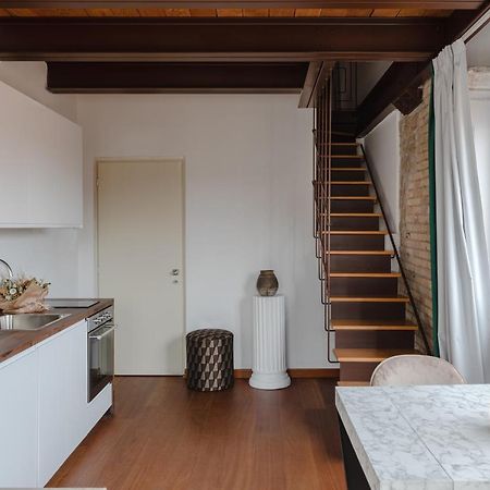 Torre Capranica Aparthotel Рим Екстериор снимка