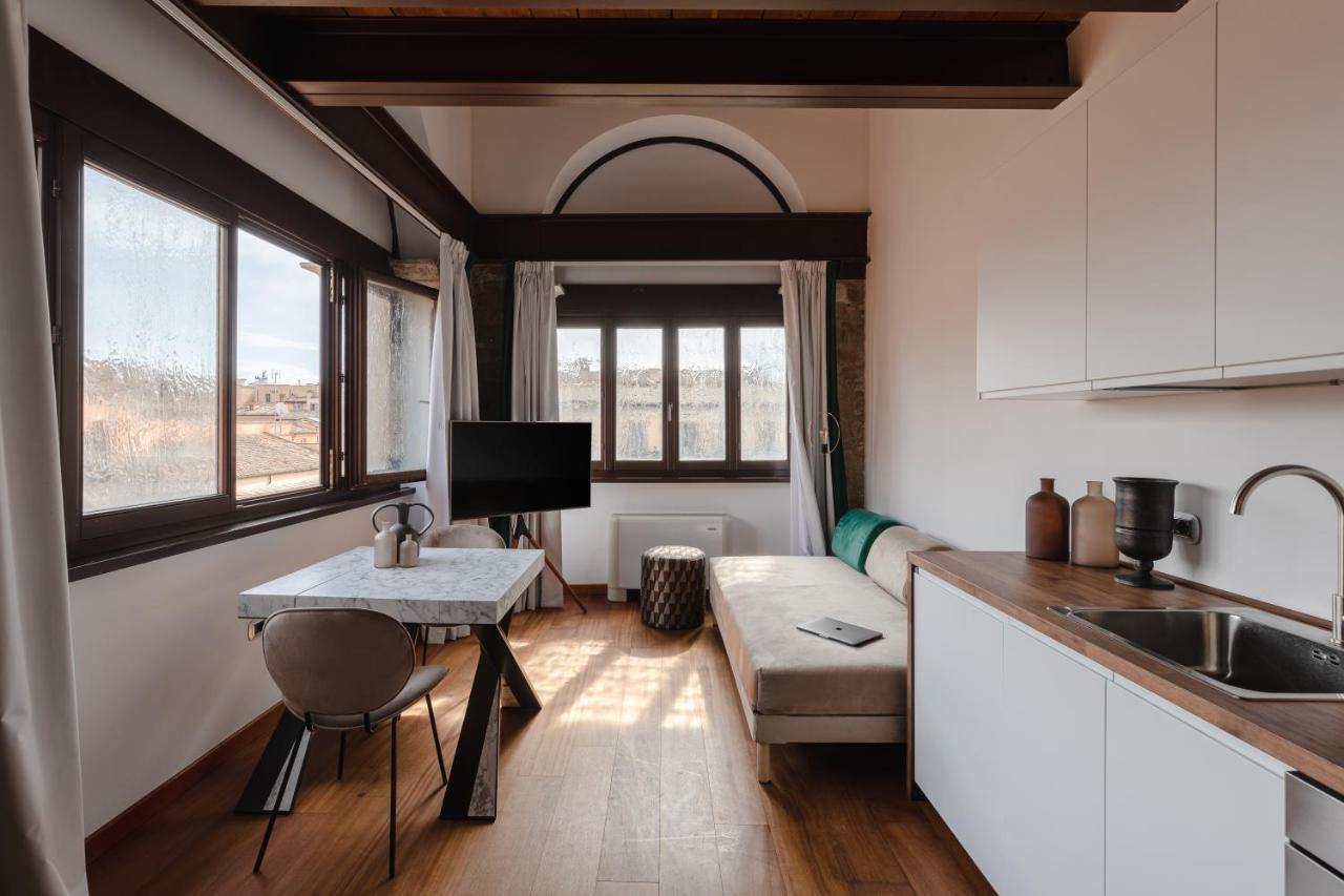 Torre Capranica Aparthotel Рим Екстериор снимка