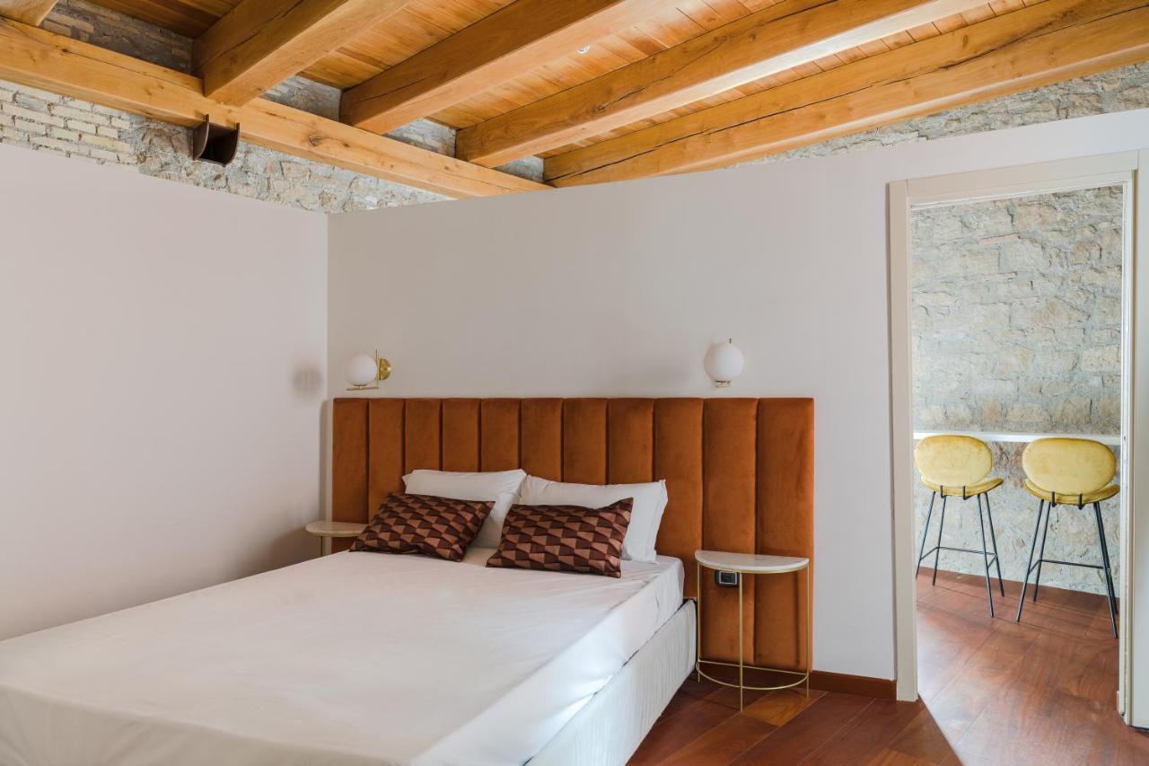 Torre Capranica Aparthotel Рим Екстериор снимка