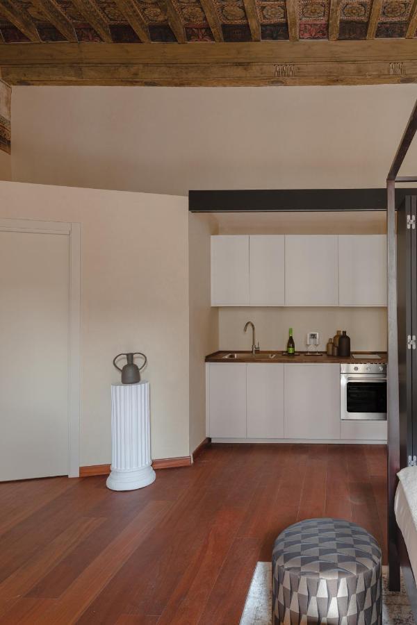 Torre Capranica Aparthotel Рим Екстериор снимка