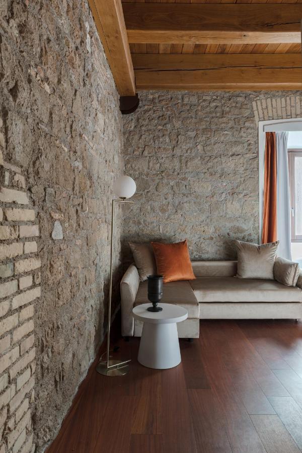 Torre Capranica Aparthotel Рим Екстериор снимка